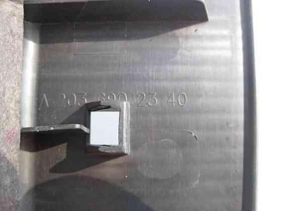 Mercedes-Benz  A2036902340 7C45 Накладка отвору багажника нижня CL203 Sportcoupe Одеса