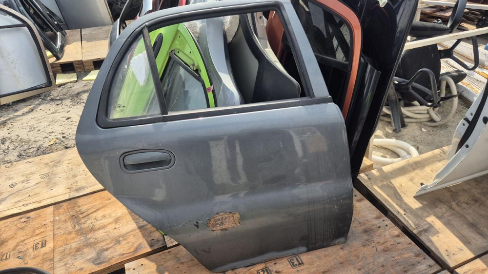 Задня права дверка Джиллі СК (Дефект) Київ - фото 1