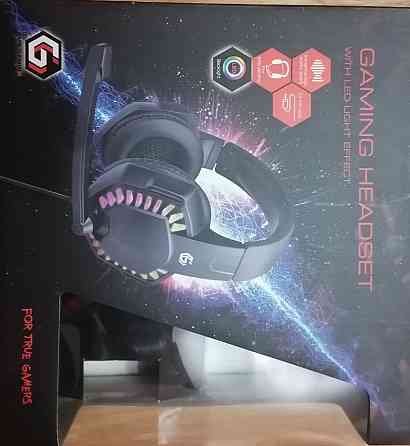 Ігрова гарнітура з регулюванням положення мікрофона. Київ