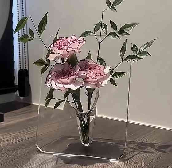 Ваза акрилова 14х19 см Сміла