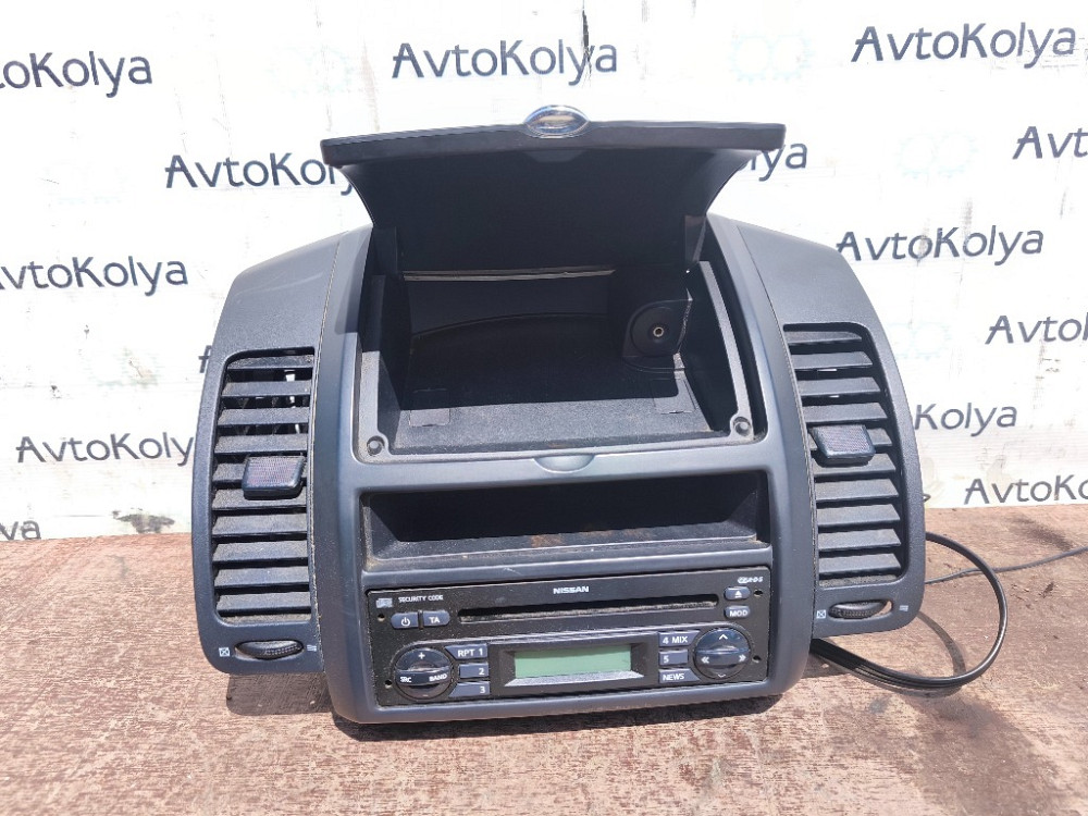 Автомагнітола + консоль бардачка Nissan Note E11 2005-2012 Ковель - фото 2