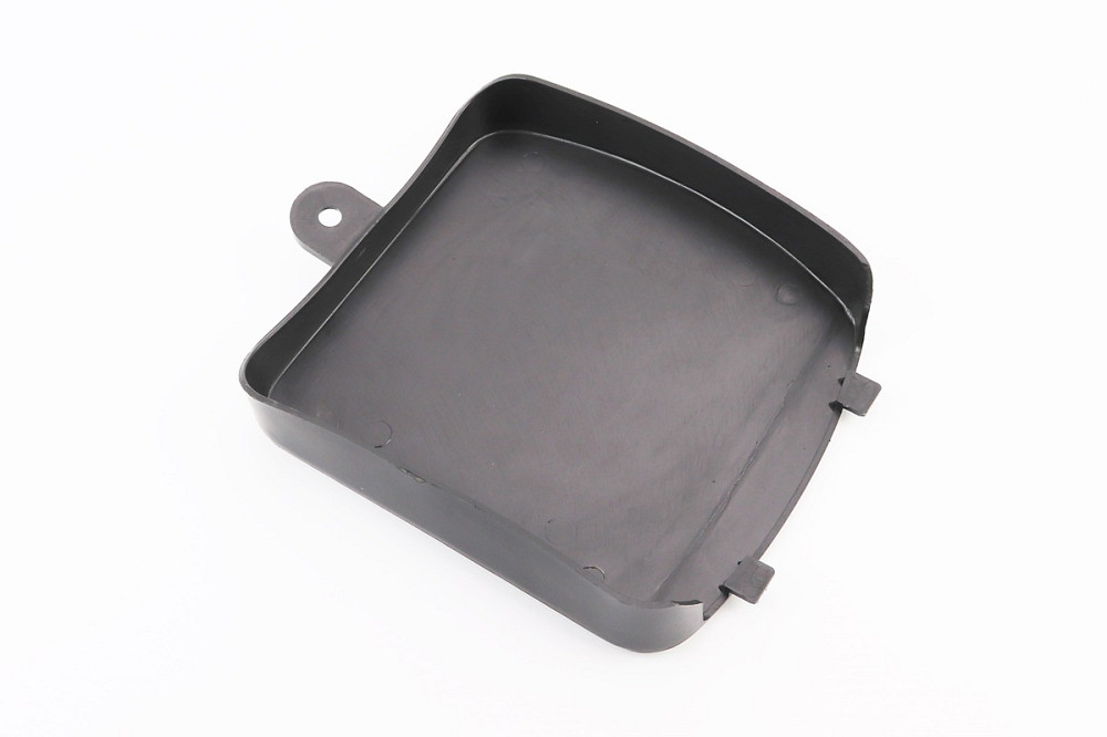 пластик - кришка доступу до карбюратора Киев - изображение 2