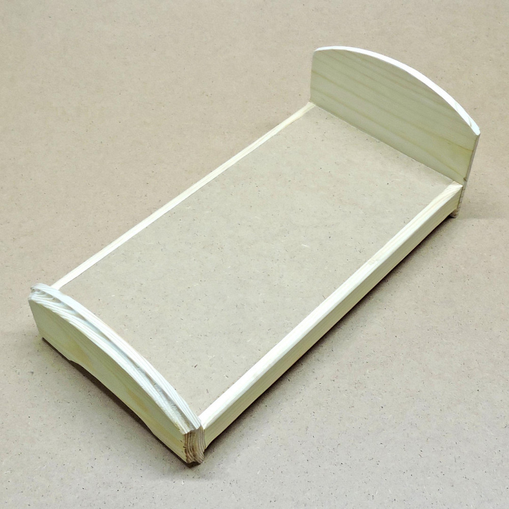 Кровать для кукол 