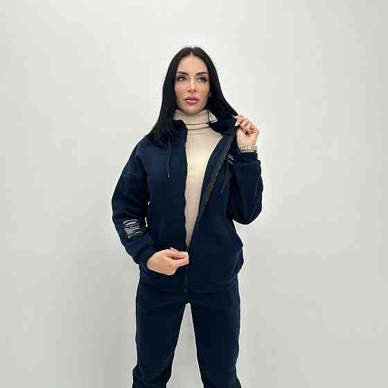 Женский спортивный костюм c нашивками Walker батал 50-52, Темно-синий Киев