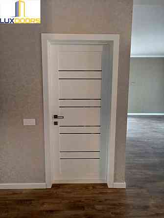 Двери Дублин Белый Полотно с черным стеклом, покрытие VINIL Киев