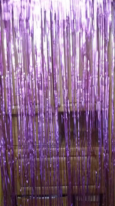 Дощик для фотозони матовий 1 м на 1 м малиновий Київ - фото 5