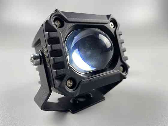 Фара-LED Квадрат 20W світлодіодна додаткова додаткова протитуманна led chip CREE 2525 із захисним кожухом Мукачево