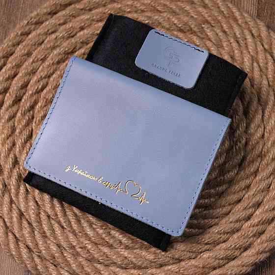 Оригінальна шкіряна обкладинка на паспорт комбі двох кольорів Серце (GRANDE PELLE) Київ