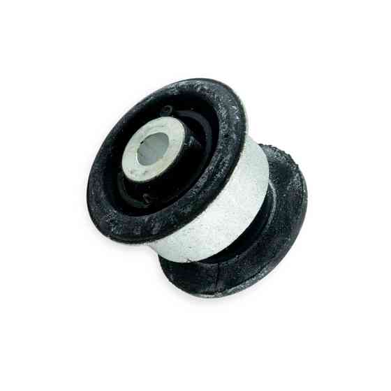 Сайлентблок переднего Ауди Q7 4L(06-16), Фольцваген Туарег (02-13) передний верхний рычага Мукачево