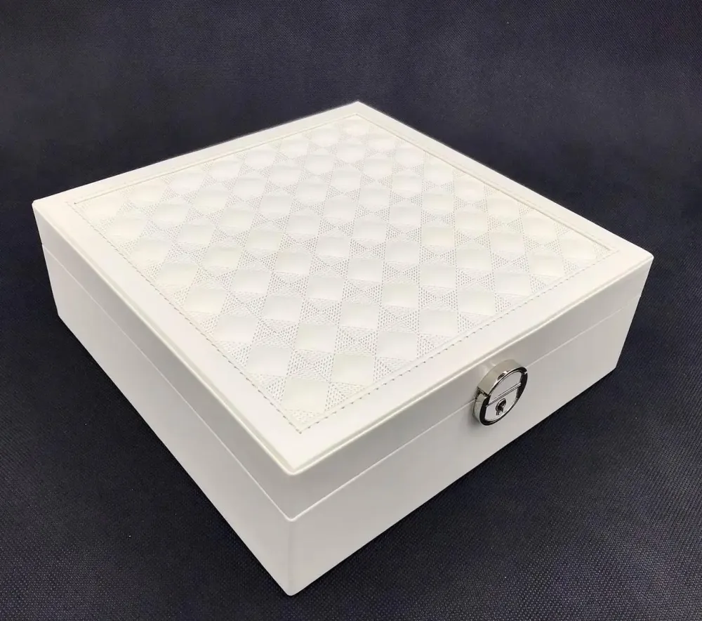 Шкатулка для украшений стеганая с большим откидывающимся зеркалом маленькая шкатулка внутри цвет слоновая кост Коломия - фото 3