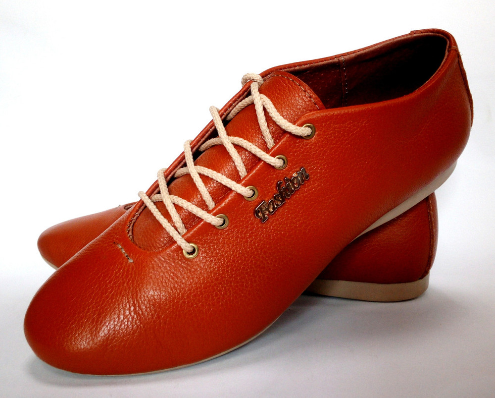 Женские кожаные туфли-лодочки производство Италии. Киев - изображение 3