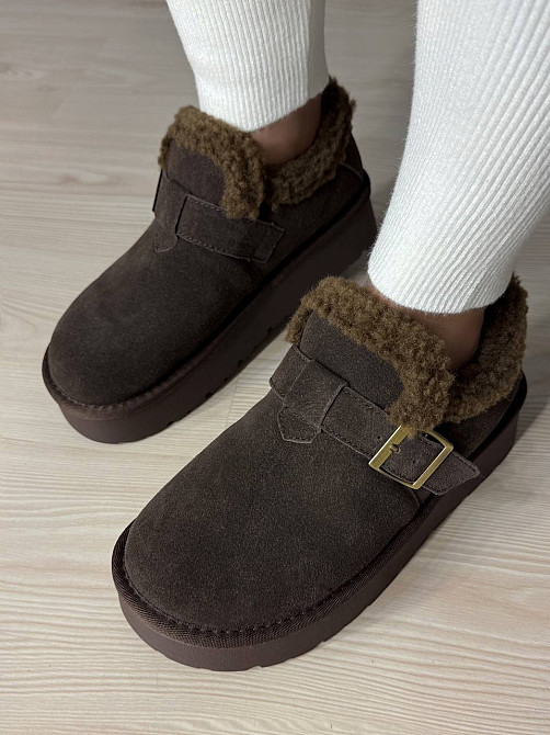 Черевики жіночі Hengji 003-7 уггі натуральна замша з пряжкою коричневі, 39, 24,5 см Київ - фото 1