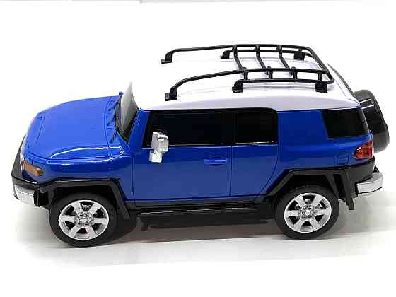 Машина TOYOTA FJ CRUISER на пульті керування Синя (27055) Чернігів