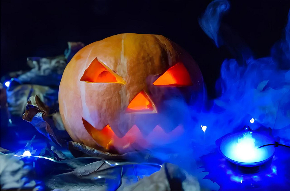 Дымовая машина RESTEQ на Хэллоуин с подсветкой. Генератор тумана для Хэллоуина в виде котла. Дымовая машина в форме котла. Fog Киев - изображение 3