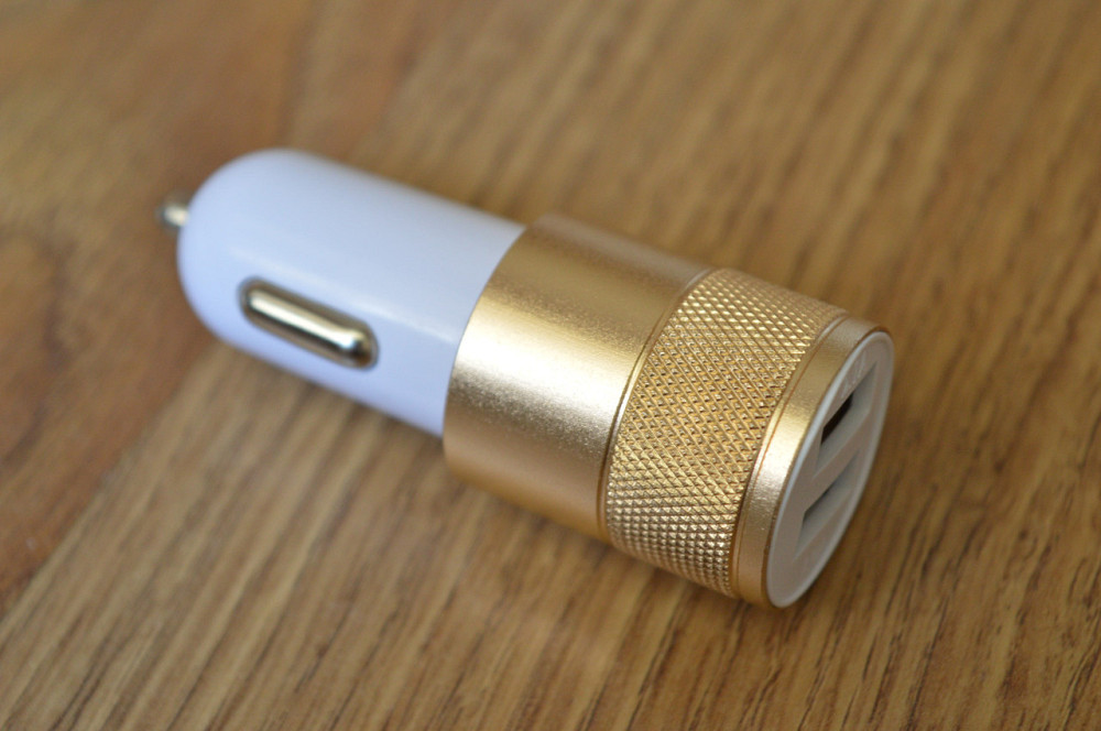 Автомобильная зарядка, 2-а гнезда USB 1A + 2.1А, корпус металлический, позолоченная Полтава - изображение 1