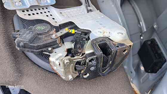 Замок двери Hyundai Tucson 2004–2012 Киев