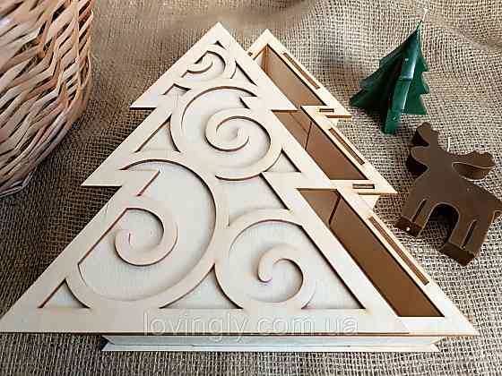 Новорічна коробка -ялинка для цукерок  24/20/5см Ірпінь