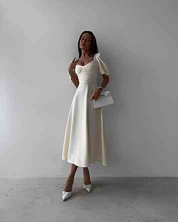 Жіноча романтична приталена міді сукня костюмка Одеса