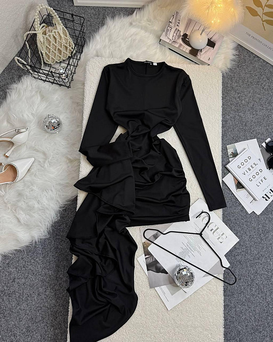 Жіноча святкова сукня міні зі шлейфом мікродайвінг Чорний, 46/48 Одеса - фото 1