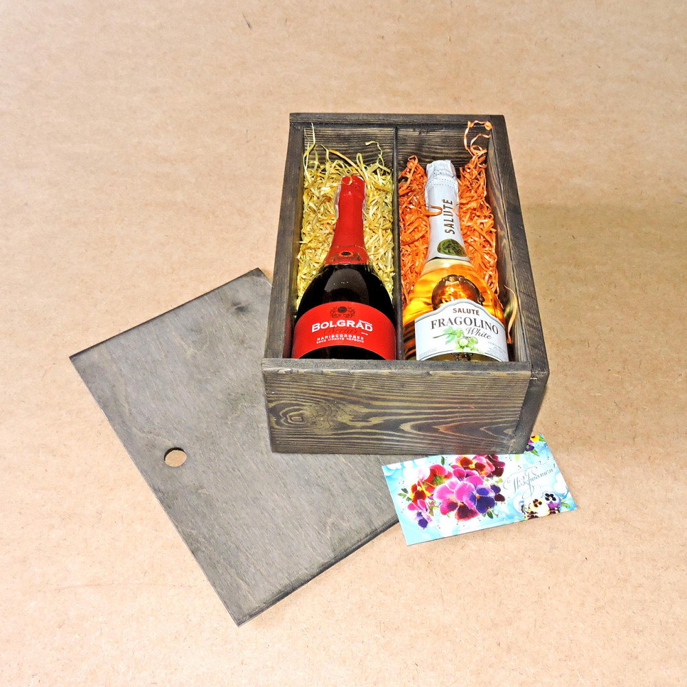 Подарочная коробка 