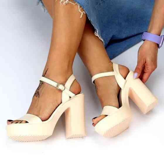 Жіночі Бежеві Босоніжки на Толстовці Модельні (розміри: 36,37,38,39,40) - 63 Дніпро