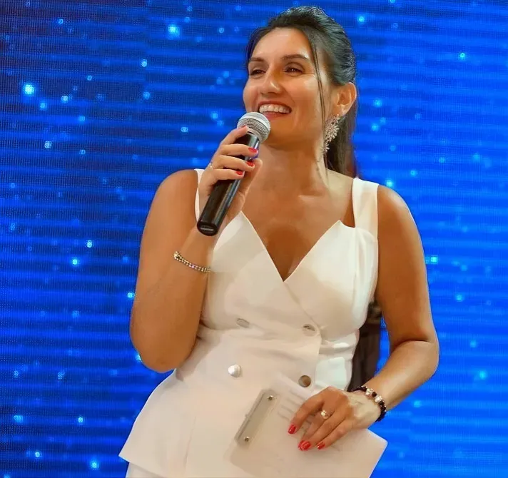 Ведуча. Тамада, жива музика, діджей, шоу програма Одеса - фото 9