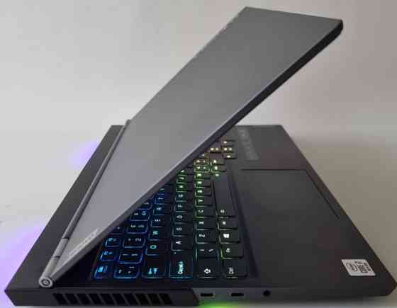Ноутбук Lenovo Legion 7I I7 10875 H/ RTX 2070/RAM 16GB/SSD 512Gb/144Hz Киев