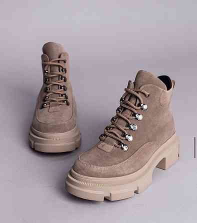 Черевики жіночі RONE латте замша натуральна зимові 39р.-25см. 40р.-25.5см. (4271) Коломыя