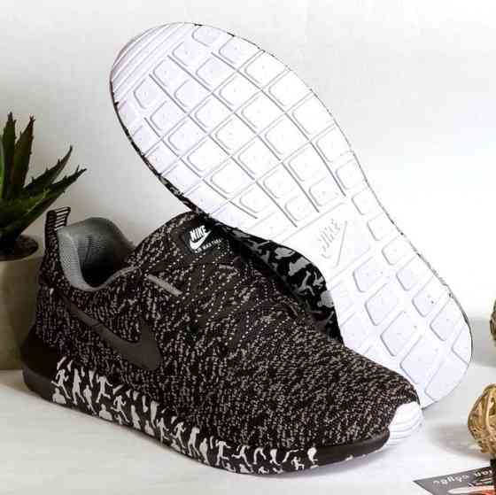 Кроссовки Nike Серые Мужские Найк Чёрные Тканевые (размеры: 41,42,43,44,45) Днепр