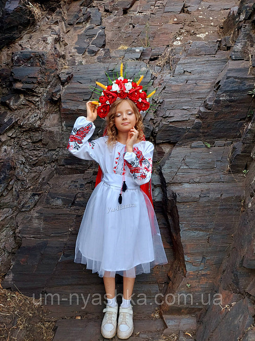 Дитяче вишите плаття "Жар-птиця" Кривий Ріг - фото 1