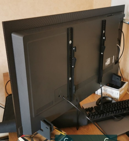 Телевизор: LG OLED c2 42