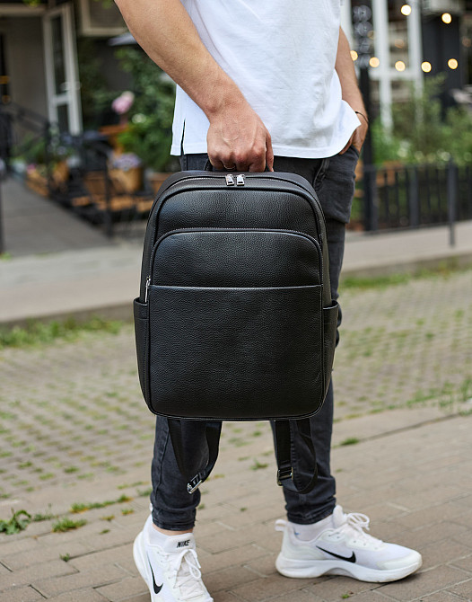 Універсальний чоловічий рюкзак із шкіри 41х31х16, зручний наплічник для ноутбука та документів, чорний Кам'янське - фото 8
