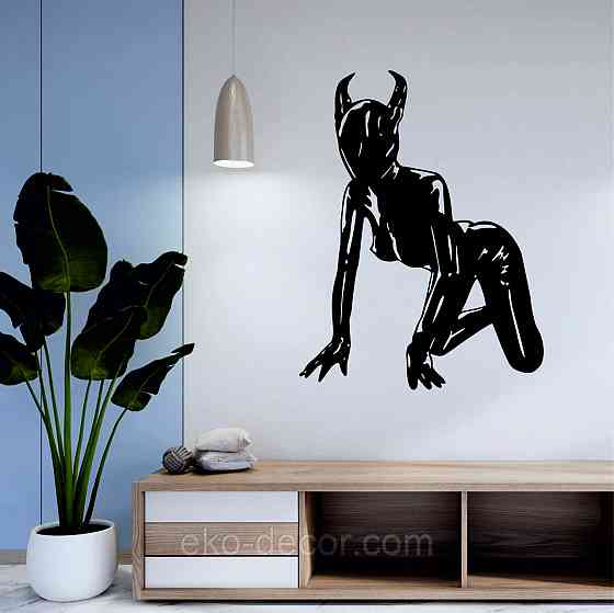 Декоративне настінне Панно «Дівчина», Декор на стіну Київ