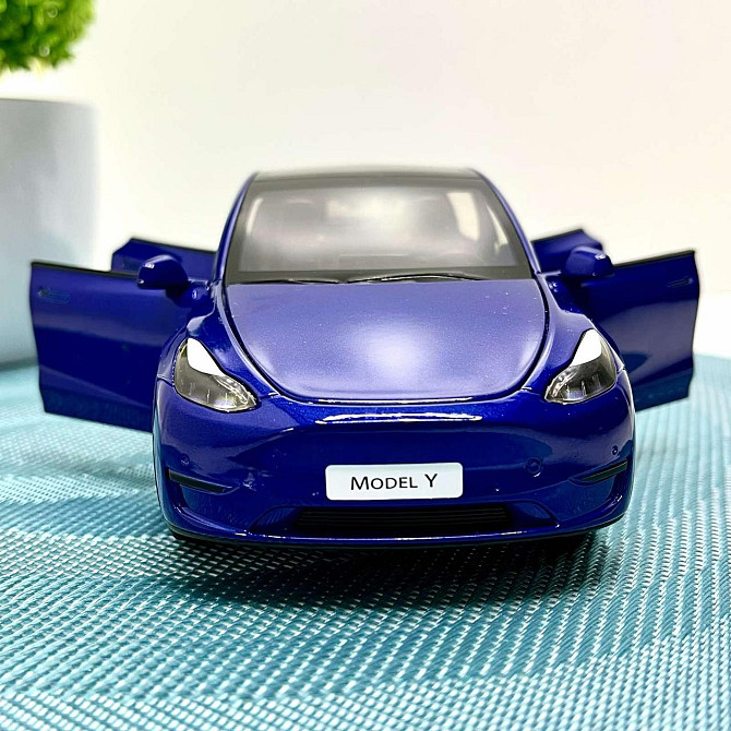 Машина Автосвіт Tesla Model Y інерційна відчиняються двері капот багажник 17см Синя (AP-2001) Чернігів - фото 4