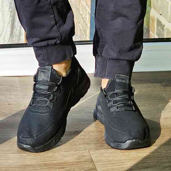 Кросівки Чоловічі Чорні Для бігу Бігові (розміри: 42,43,45) Дніпро