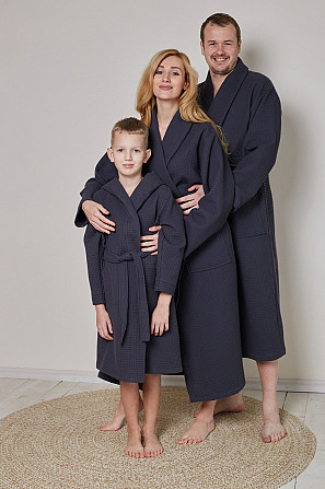 Халат дитячий вафельний Ideal Textile з капюшоном темно-сірий (56860690) Чернівці - фото 4
