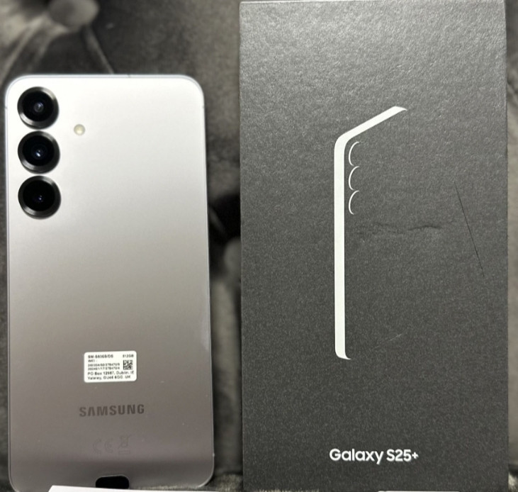 Смартфон Samsung Galaxy S25+ 12/512Gb. Silver Киев - изображение 2