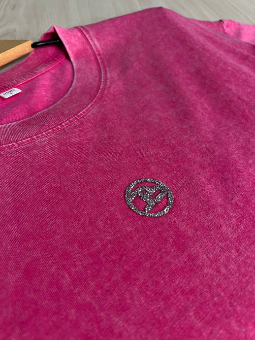 Футболка женская A-N 26089 тай-дай оверсайз с камнями буква B, розовый, one size Киев - изображение 9