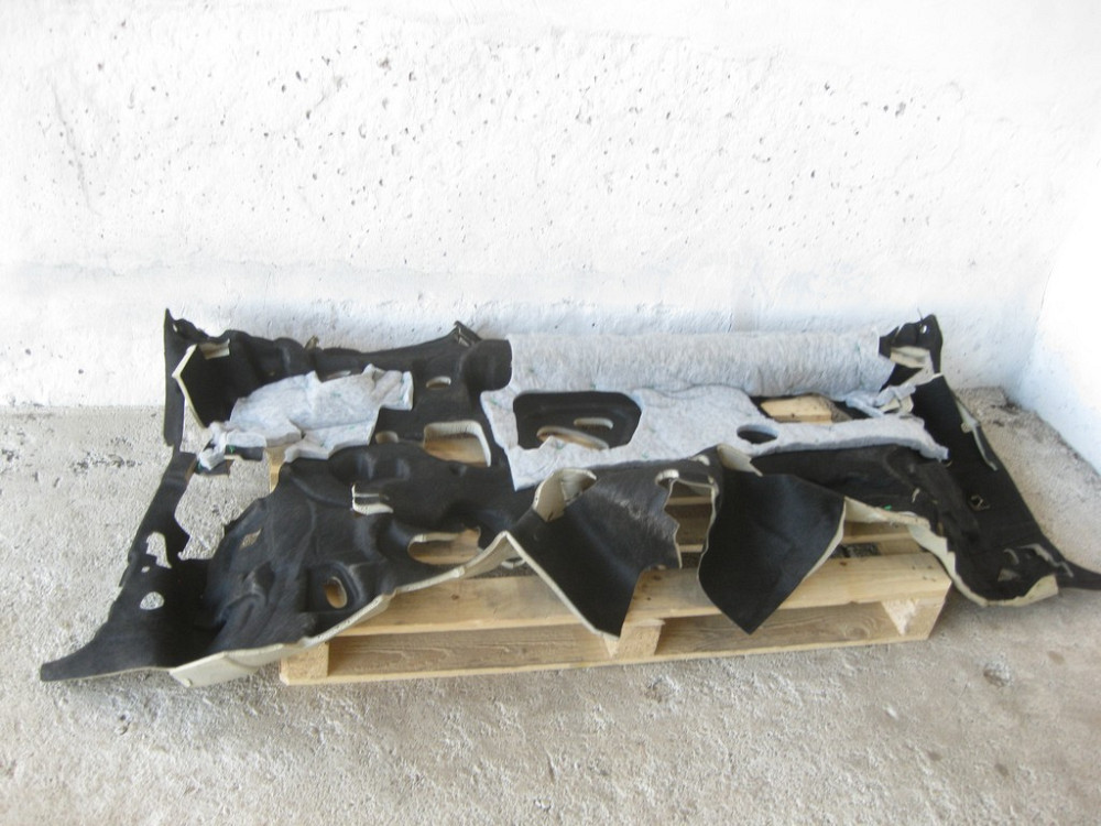 VAG  4M1863923L Шумоізоляція моторного відсіку із салону Q7 Q8 Одесса - изображение 4