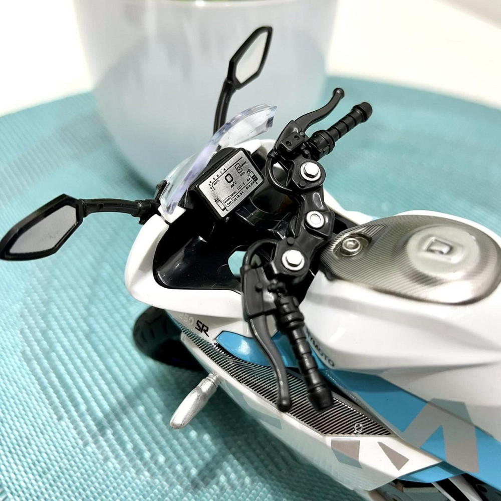 Мотоцикл металопластиковий звуки підсвічування гумові шини рухомі елементи 1:12 Білий (BG 36-480) Чернігів - фото 7