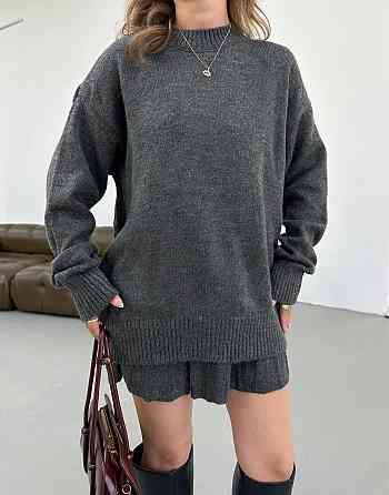 Женский вязаный костюм свитер оверсайз и стильная юбочка 70% Акрил 30% котон Графит Одесса