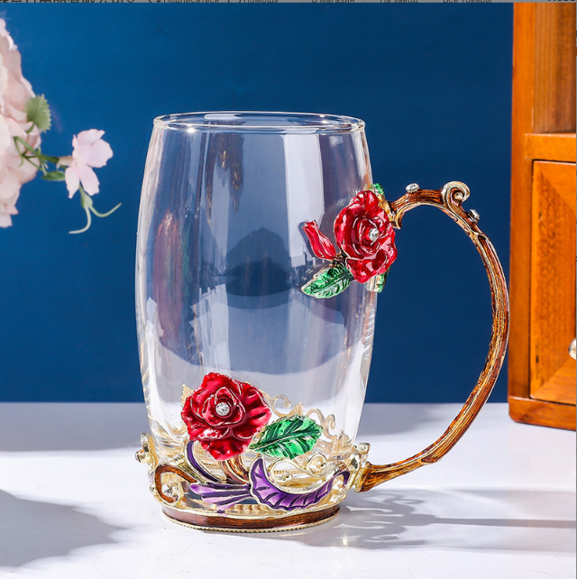 Набір чашок термостійких 350 та 320 мл з ложечкою та кришечкою Чайна пара Червона троянда Подарункова упаковка Кременчук - фото 5