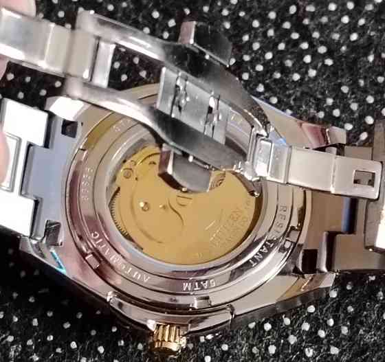 Часы мужские механические. Киев