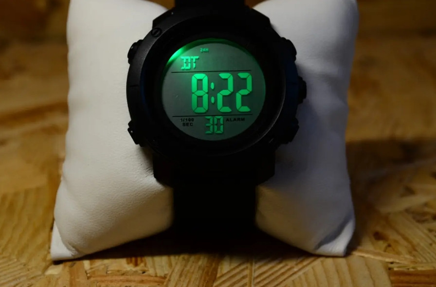 Чоловічий спортивний годинник Skmei 1426 Чорні з білим циферблатом Вінниця - фото 4