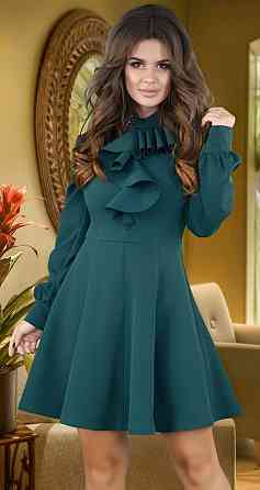 Красивое платье с расклешенной юбкой (46) Киев