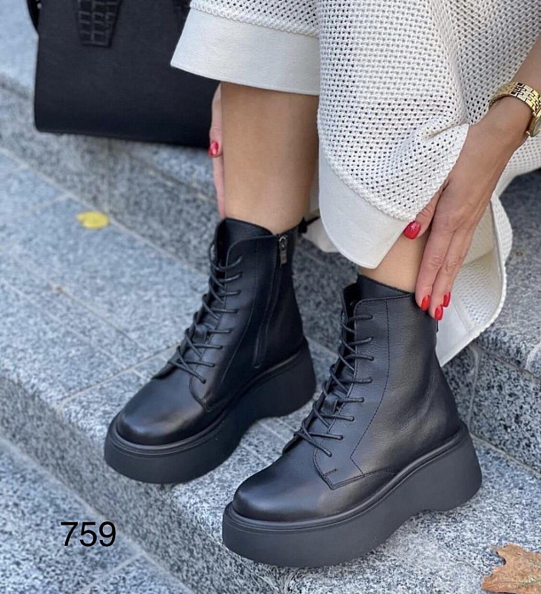 Черевики жіночі DALIS чорні натуральна шкіра зима висота 18см (4906) Коломия - фото 2