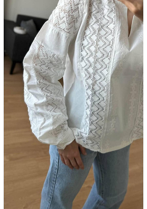 Женская белая современная вышиванка 80% хлопок, 20% полиэстер. Одесса - изображение 5