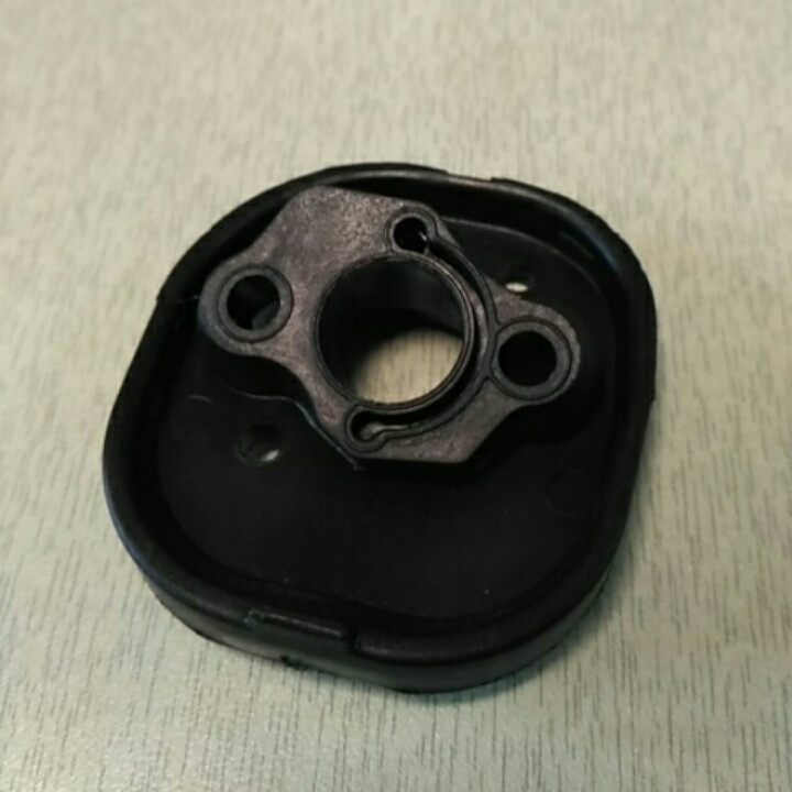 Патрубок карбюратора бензопили Par 350 Мукачево - фото 1