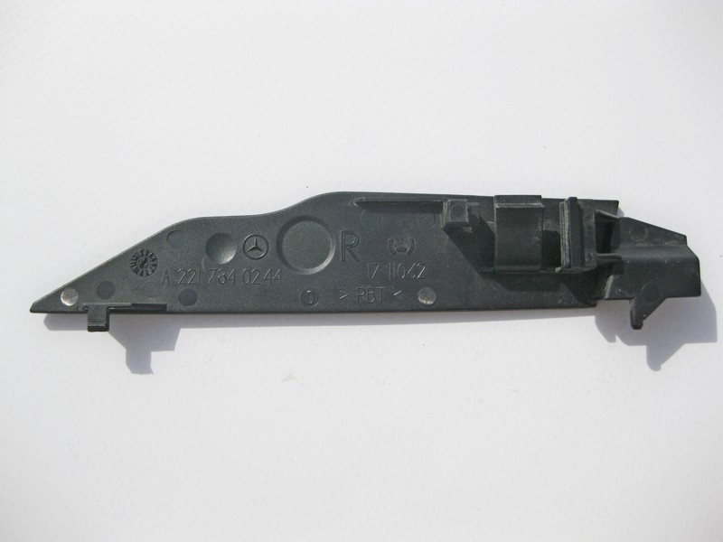 Mercedes-Benz  A2217840244 Пластикова накладка опорного механізму зсувного скла панорами права S-Class W221 long Одесса - изображение 6
