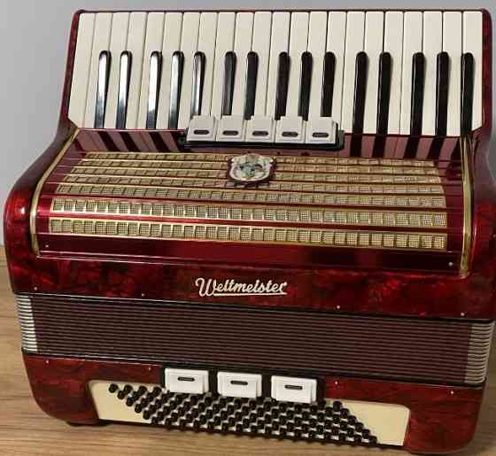 Аккордеон Weltmeister Festival как новый Германия. Харьков